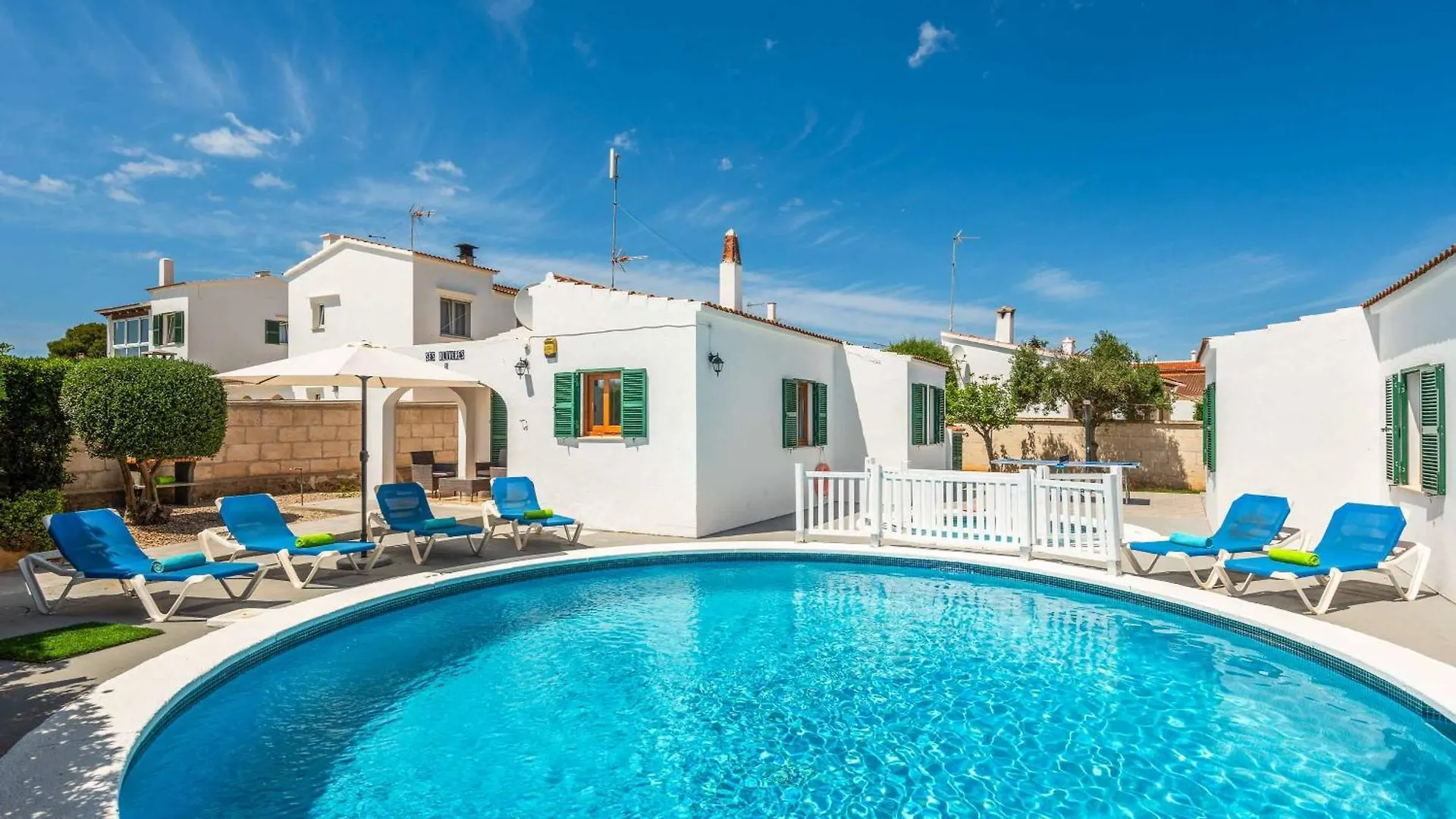 Las Petunias Cala'N Blanes  0*, Cala'N Blanes (Menorca) Španělsko